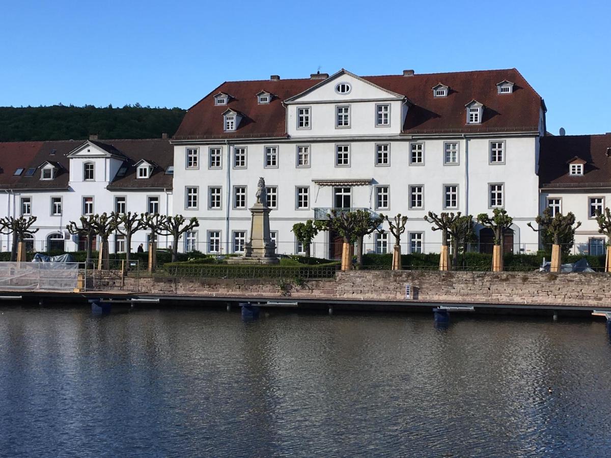 Appartement Am Hafenplatz Bad Karlshafen Esterno foto